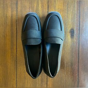 NWOB Aerosoles Black Wedge Loafers sz 8.5